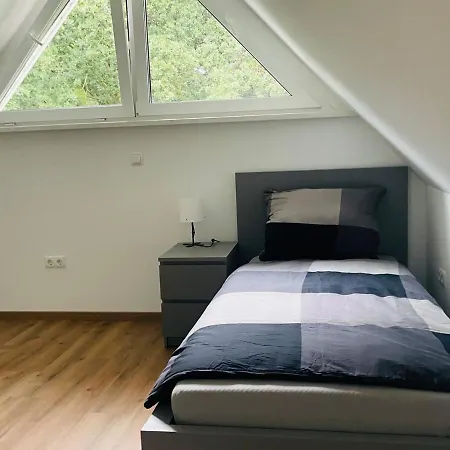 Appartement Modern Apartment, Large Balcony Emstek